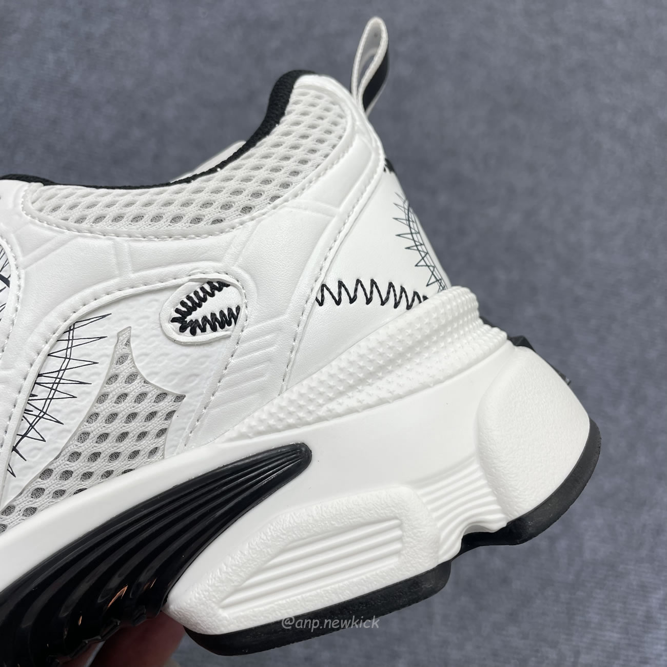 Dior Chrono Sneaker Mesh With White Black 19w White (5) - www.newkick.vip